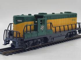 25002 Ahm 1745 Chicago And Northwestern Railway Locomotive Engine Ho Scale
