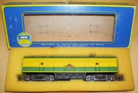 7025-d Ahm/rivarossi Ho Reading Fairbanks Morse C-liner B-unit Dummy Locomotive In Original Box