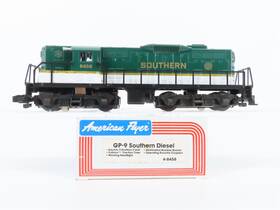 4-8458 American Flyer S Scale Southern Railway Gp9 Diesel Locomotive #8458