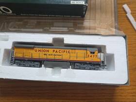 Athearn 2477 Ho Scale Union Pacific Model Train Locomotive