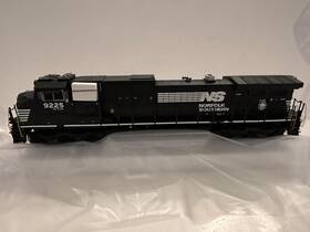 Athg31539 Athearn 31539 Genesis Ho Norfolk Southern Dash 9-44cw 9225
