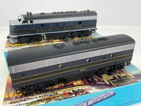 251x Athearn 3219 Ho B&o F7a Powered Diesel Locomotive #4528 And Bachmann F7b Unit #251x