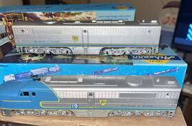 3353-3308 Athearn Ho Scale Delaware And Hudson Locomotive. Pa-1 Power Pb-1 Dummy. Track Tested