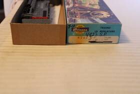 Gp-40 Athearn 4702 Ho Scale Diesel Locomotive Southern Pacific #4823 Gray Built
