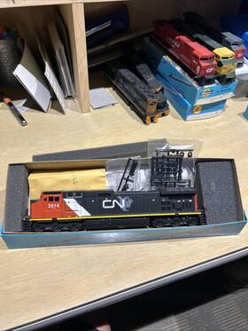 C44-9w Athearn 4922 Ho Locomotive Kit Canadian National
