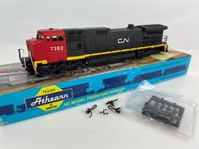 C44-9w Athearn 4923 Ho Cn Diesel Locomotive #7382