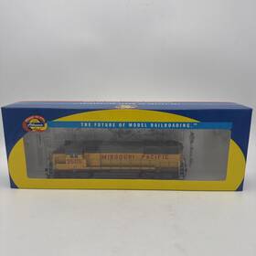 77833 Athearn Rtr Missouri Pacific Gp 50 Phase I Ho Diesel Locomotive Dcc Ready