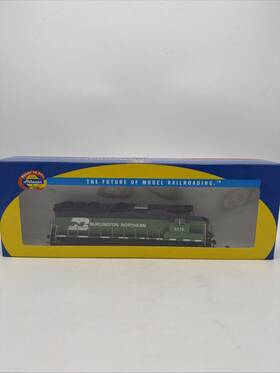 77863 Athearn Burlington Northern Ho Scale Gp 50 Phase Ii 3110 Diesel Locomotive