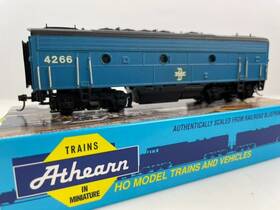 4266 Athearn 797534080355 Ho Boston And Maine F7b Diesel Locomotive #4266 4266 Athearn 797534080355 Ho Boston And Maine F7b Diesel Locomotive #4266