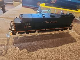 91710 Athearn 797534917095 Ho Scale Gp35 Rio Grande 3036 Dcc Quick Plug