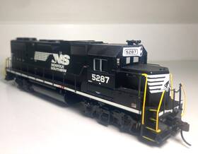 Gp38-2 Athearn 80183 Rtr Norfolk Southern #5287 Ho Locomotive Dcc Equipped