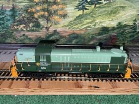 94087 Athearn Rtr Ho Rs-3 Diesel Locomotive British Columbia 570