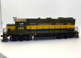 94239 Athearn Rtr Seaboard Coast Line #1415 And #544 Gp35 Ho Locomotive