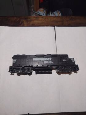 Gp-40x Athearn 94718 4164nw Ho Scale Norfolk Southern Diesel Locomotive #4164