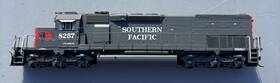 40t-2 Athearn 98241 Ho Southern Pacific Sd Diesel Locomotive #8257 Dcc Ready