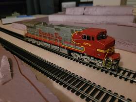 Ath77981 Athearn Ho Scale Santa Fe Dash 9 674 Inch Please Read Description