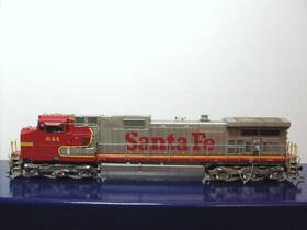 Athg31527 Athearn Genesis Ho Atsf Santa Fe Dash 9-44cw #644 Red/silver Damaged
