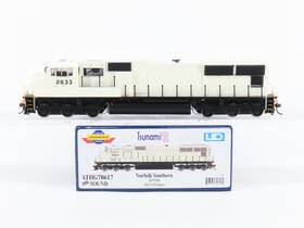 Athg70617 Athearn Ho Scale Genesis Ns Primer Sd70m Diesel #2633 With Dcc And Sound