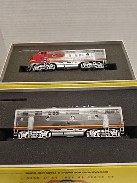G1500bb Athearn G1500ba/g1500bb Ho Genesis Santa Fe F7 Ab Set G1500ba 37c And 37b Boxed Dc Phase 1