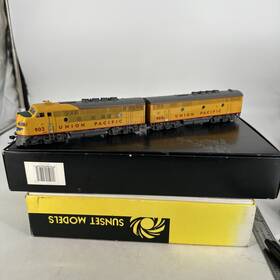 G2901a Athearn Genesis Ho Scale Up Union Pacific Emd F3 Ab Diesel Locomotive Set Nice