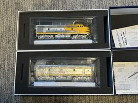 Athg19361 Athearn Genesis Yellow Bonnet Ho Emd F7a B Santa Fe Atsf #304l/#319b