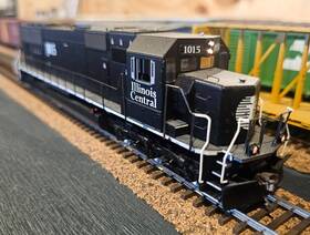 Sd-70 Athearn Genesis G6110 Ho Scale Item #g6110 Illinois Central #1015