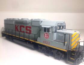10000988 Atlas Gold Gp40-2 Ph. 2 Kcs Kansas City Southern #4822 Ho Locomotive