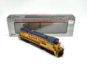 10002076 Atlas Master Series Silver Ho Scale Chessie B30-7 Locomotive Dcc Ready