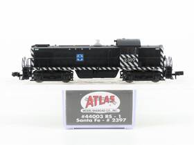 44003 Atlas N Scale Atsf Santa Fe Rs1 Diesel Locomotive #2397