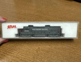 6706 Atlas 4459 Ge U25b #4459 Phase Iia Southern Pacific Engine N Scale