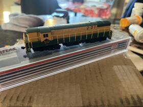 49548 Atlas N Scale Train Master Locomotive Reading #201
