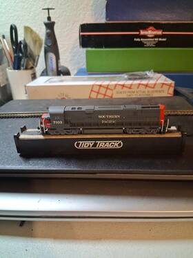 C-628 Atlas 54107 Southern Pacific Locomotive #7103 N Gauge