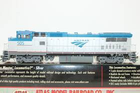 8-32bhw Atlas 7276 Silver Ho Scale Amtrak Dash Diesel Locomotive #505 Dcc Ready