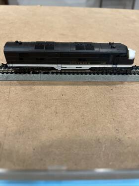 2918 Atlas 8330 Ho Scale Southern Diesel Locomotive #2918