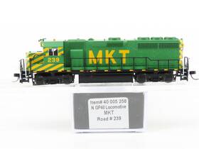 40005258 Atlas 840245205507 N Scale Master Silver Mkt Emd Gp40 Diesel #239 - Dcc Ready