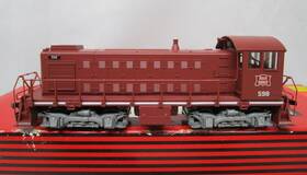8805 Atlas Ho Scale Ri Rock Island Alco S1 Diesel Switcher Locomotive #598 Ln Ob
