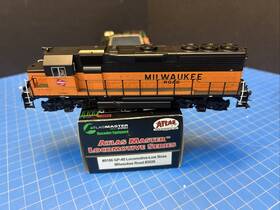Gp-40 Atlas 9747 Master Ho Milwaukee Road Locomotive #2026 Item #9186