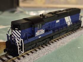 Atl40005312 Atlas N Master Line - Silver Series Emd Sd-9 Locomotive Montana Rail Link #601