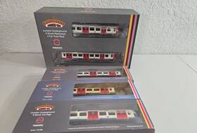 35-990c Bachmann Oo Gauge London Underground S Stock 7 Carriage Set Dcc Ready