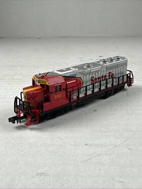 4606 Bachmann N Scale Emd Gp 40 Diesel Engine Santa Fe #890 / With Box