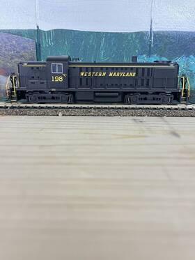 64203 Bachmann Ho Scale Western Maryland Alco Rs-3 Engine #198 With Dcc C7 Excel