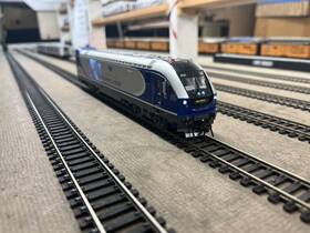 Sc-44 Bachmann 67910 Siemens Charger Amtrak #2121 Pacific Surfliner - Ho Scale Sc-44 Bachmann 67910 Siemens Charger Amtrak #2121 Pacific Surfliner - Ho Scale