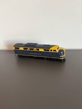 69603 Bachmann Emd Ft-a Santa Fe Dcc Ready - Ho Scale Model Train Diesel Locomotive