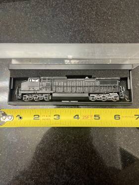 8-40cw Bachmann 86051 Spectrum N Guage Ge Dash Black Diesel