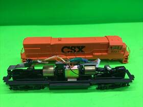 9551 Bachmann #9551 - Ho Gp Diesel Locomotive Csx All-wheel Drive When Working