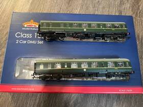 Bachmann Branchline 31-536 Br Green Class 105 2 Car Dmu With Speed Whiskers Oldham/milnrow