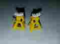 Be1016036 Hobby Products Jack Stands 2 Yellow Diecast Miniatures 1 24 18 G Scale Diorama Accessories