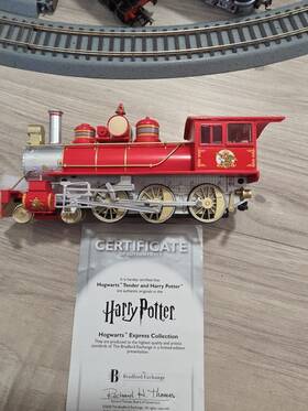 14-00938-001-lat Bradford Exchange Harry Potter Hogwarts Express Ho Locomotive With Certificate