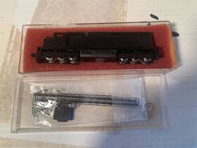 0001-002200 Con-cor N Scale Undecorated Sd-45 Powered Diesel Locomotive