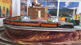 Con-cor 0003-609007 N Scale Con-cor Chicago Milwaukee Hathaway Color 6 Cars Steam Loco Set Tested
